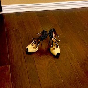 Size 10 Sam Edelman very comfortable in great condition